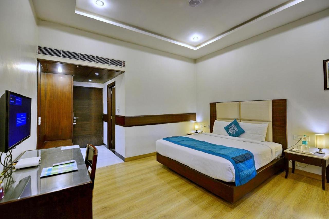 Vivo Hotels Jalandhar Eksteriør bilde